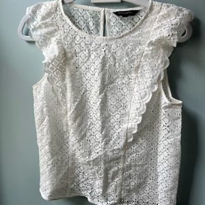 White Patterned Cut Out top from Banana Republic - size small